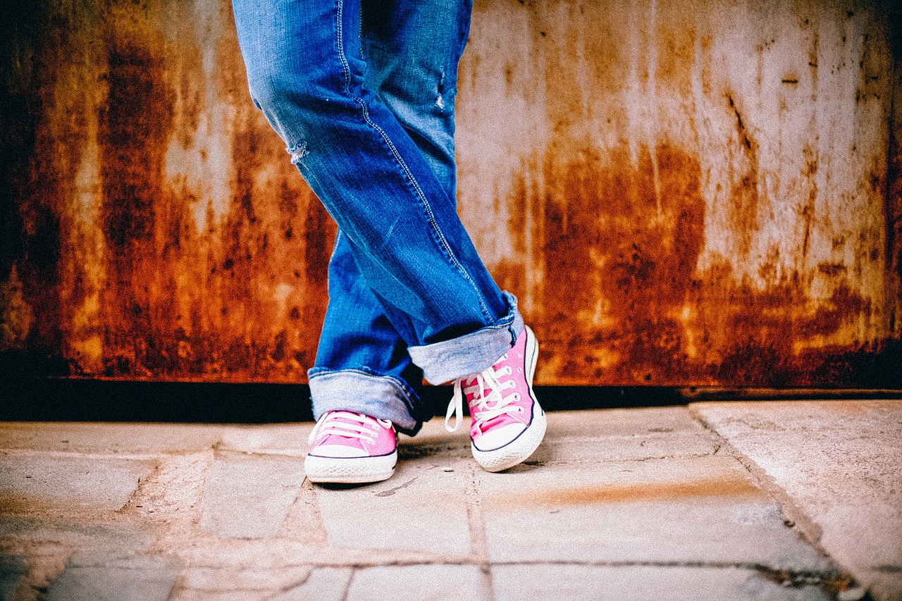 Être fashion tout en portant des baskets